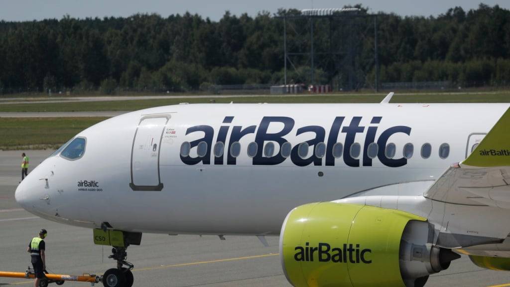 Die als sehr verlässlich geltende Air Baltic vermietet im grossen Umfang Flugzeuge samt Besatzungen (Wetlease) an Gesellschaften des Lufthansa-Konzerns, darunter die Swiss. (Archivbild)