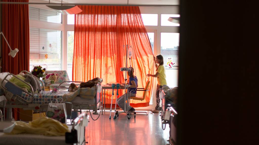 Fachkräftemangel: Das Universitäts-Kinderspital Zürich investiert mehr ins Personal. (Symbolbild)