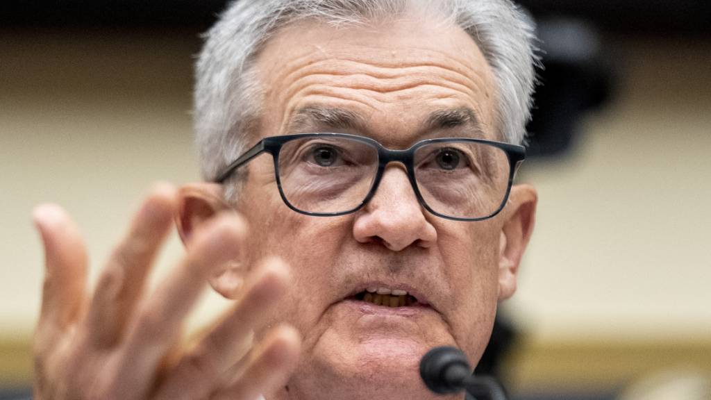 Auf ihn schaut am Mittwochabend die ganze Welt, wenn der Zinsentscheid der US-Notenbank ansteht: Fed-Chef Jerome Powell.