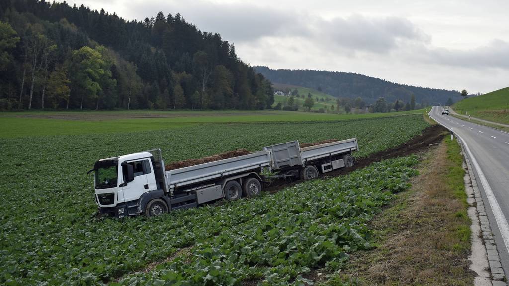 Unfälle im Kanton Luzern: Hoher Sachschaden und zwei Verletzte