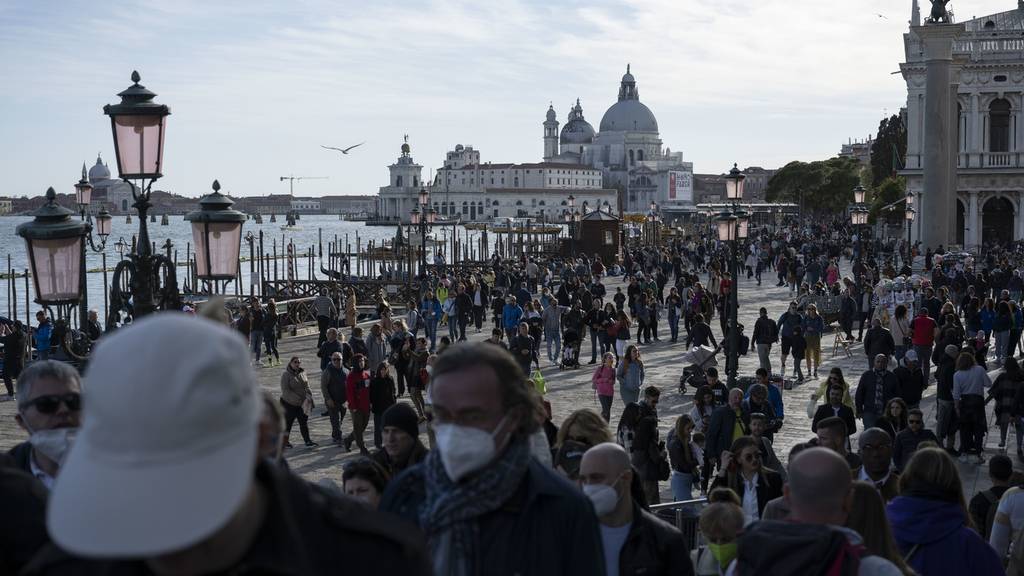 Kaum ist Corona vorbei, leidet Venedig wieder unter den Touristen