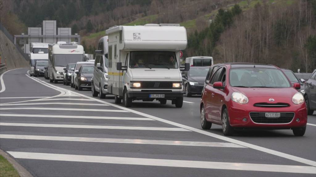 Schlechtes Wetter im Süden: Stau gibt es trotzdem