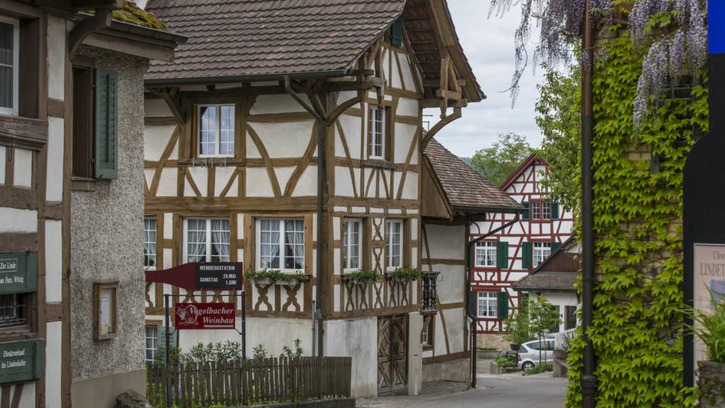 Der Zürcher Regierungsrat will den Denkmalschutz etwas lockern. Kleinere Änderungen an an geschützten Häusern sollen einfacher ermöglicht werden. (Symbolbild)
