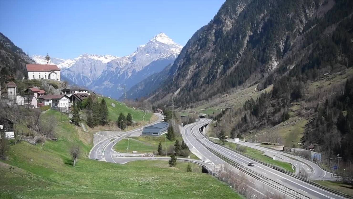 Kein Stau am Gotthard Richtung Süden - PilatusToday