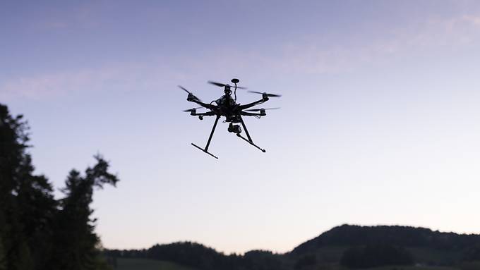Ferngesteuerte Drohnen terrorisieren Anwohner in Seuzach