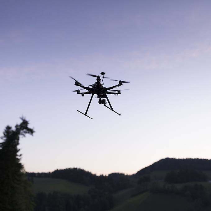 Ferngesteuerte Drohnen terrorisieren Anwohner in Seuzach