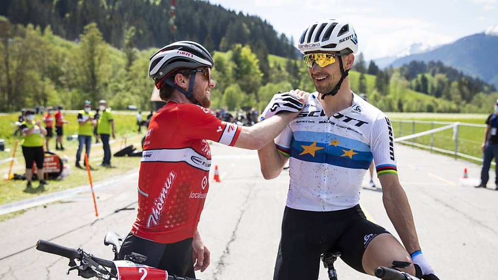 Mit Mathias Flückiger (links) und Nino Schurter, im Bild diesen Mai an der Schweizer Meisterschaft, haben die Schweizer Mountainbiker in Tokio gleich zwei Trümpfe