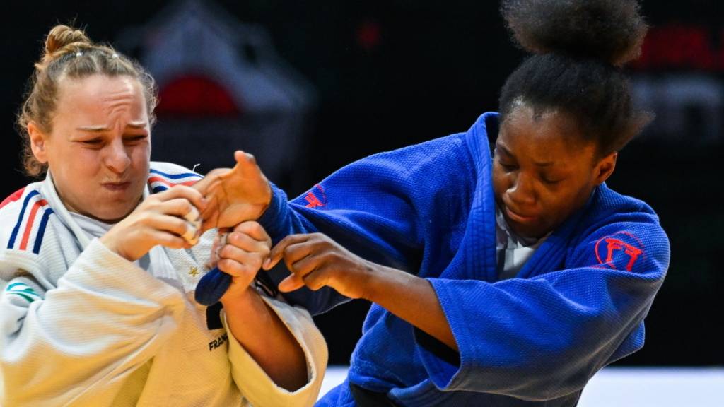 April Fohouo (rechts) ist die erste Schweizer Junioren-Weltmeisterin