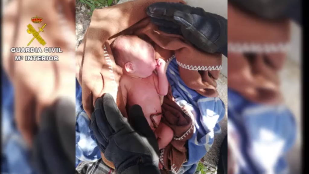 Spanien: Schweizerin lässt Baby nach Geburt an der prallen Sonne zurück