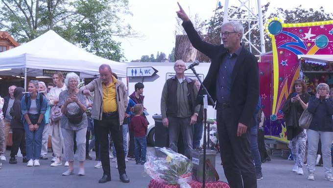 Aufbau 650. Lozärner Määs