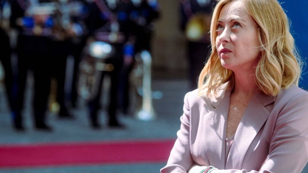 ARCHIV - Italiens Ministerpräsidentin Giorgia Meloni im Palazzo Chigi, dem Sitz der italienischen Regierung in Rom. Foto: Mauro Scrobogna/LaPresse/AP/dpa
