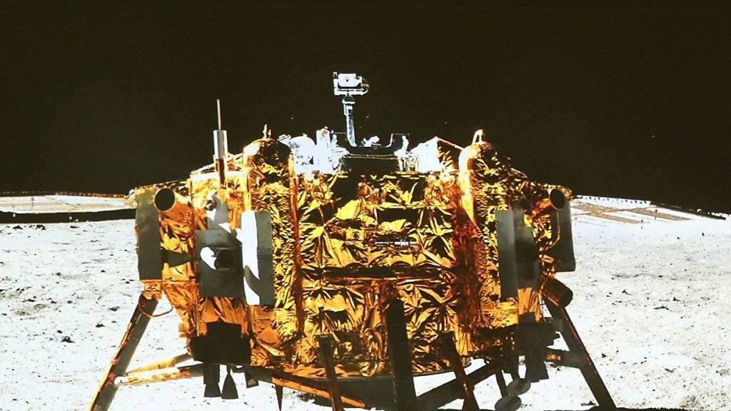 31 statt der geplanten 3 Monate lang wandelte «Yutu» auf dem Mond und sammelte Daten. Nun endet seine Mission.