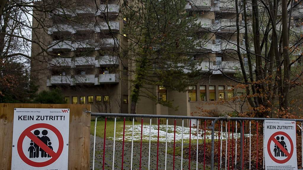 Menschen in Alters- und Pflegeheimen waren während der Covid-Krise oft isoliert. (Archivbild)