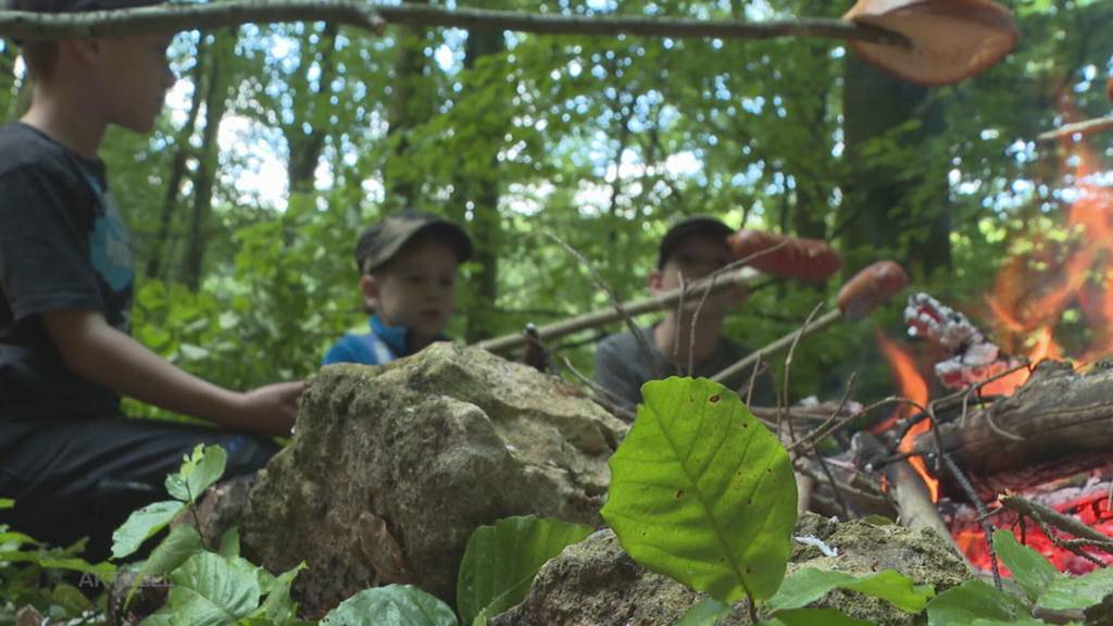 40-Kilo-Kostüm: Pfingstsprützlig zieht durch Sulz