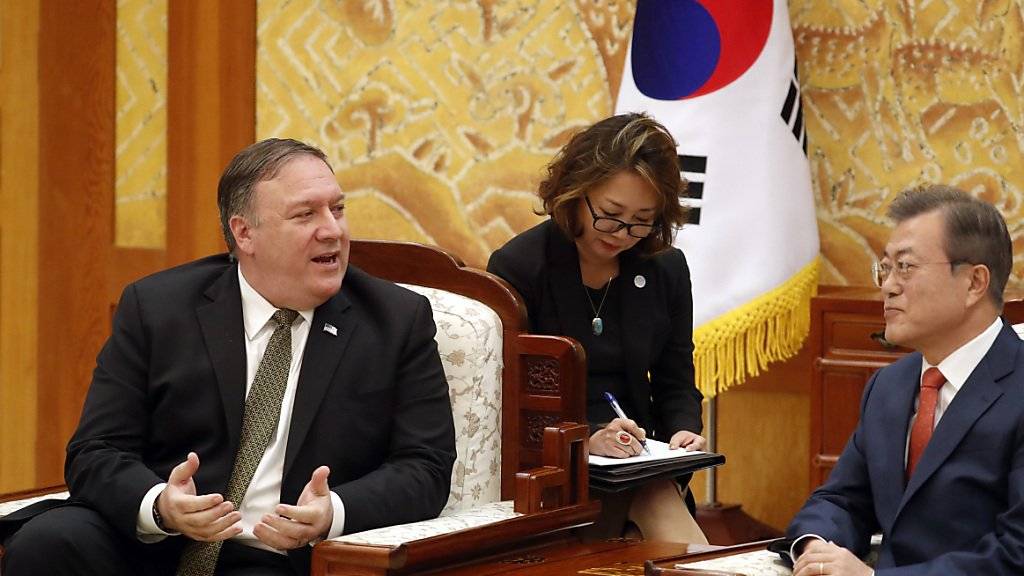 Nach einem kurzen Abstecher nach Nordkorea: US-Aussenminister Mike Pompeo spricht am Sonntag mit dem südkoreanischen Präsidenten Moon Jae In.