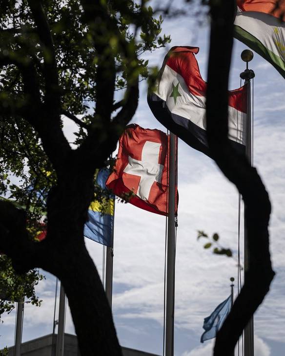 Why the Swiss flag flies rectangular in Paris