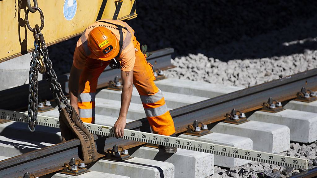 SBB baut in der Ausserschwyz ein Güterüberholgleis