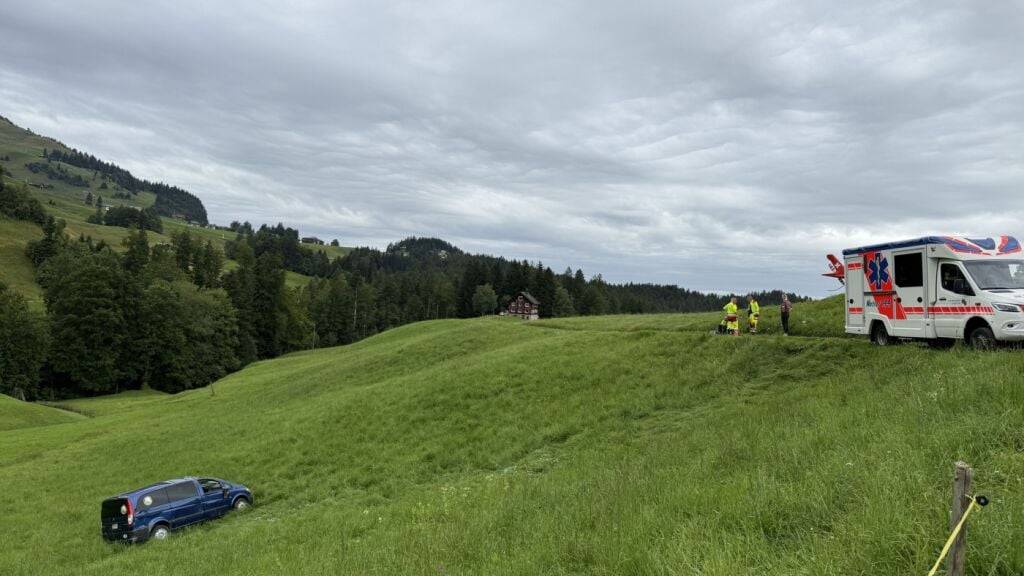 Der Unfall ereignete sich auf einem Natursträsschen bei der Blüemlisegg.