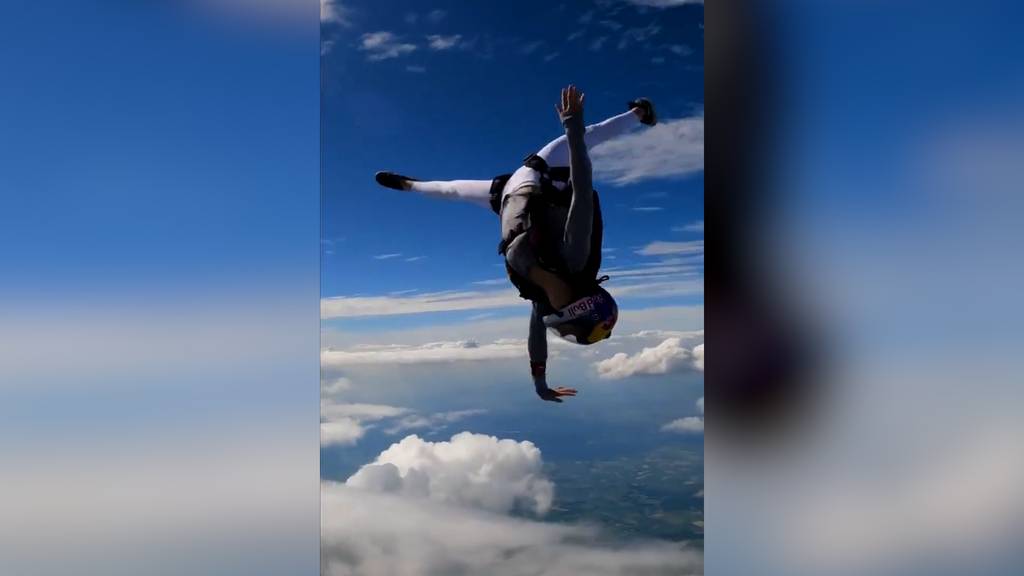 Akrobatik im Wind: Polnische Skydiverin begeistert das Internet
