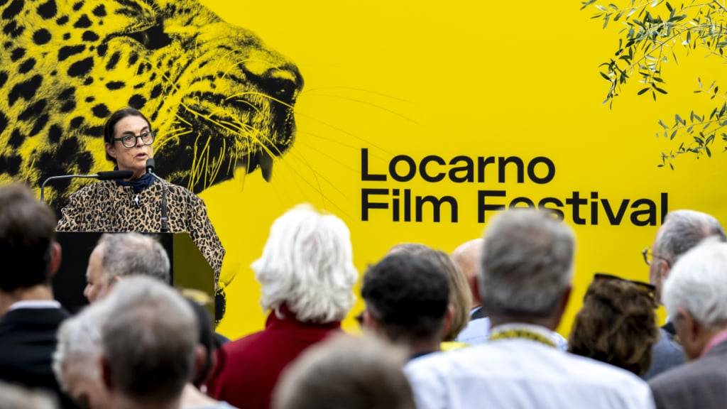 Die Präsidentin des Locarno Film Festival, Maja Hoffmann, sieht im Kino eine «Einladung an die Empathie», wie sie an der Eröffnung der 78. Ausgabe erklärte.