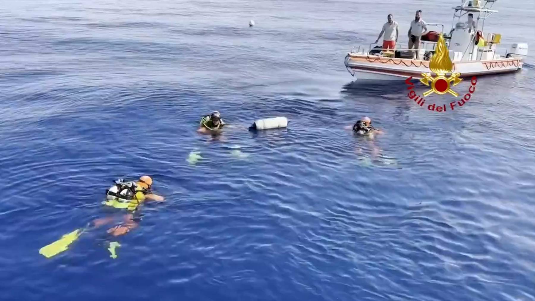 Thumb for 50 Meter Segeljacht sinkt vor Sizilien - Rettungskräfte suchen nach Vermissten