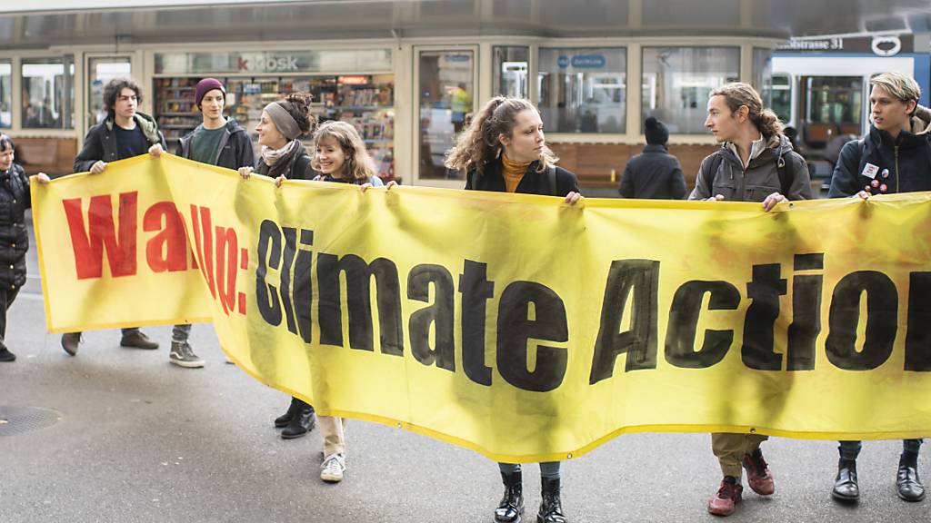 Auch in der Schweiz wollen an diesem Freitag wieder Klimastreikende auf die Strasse gehen. International soll es Proteste in über 2400 Städten geben.