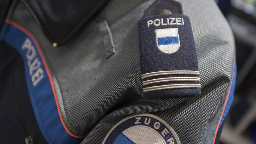 In Rotkreuz ZG ist ein Jugendlicher nach einem Streit mit Faustschlägen und Fusstritten erheblich verletzt worden. (Symbolbild)