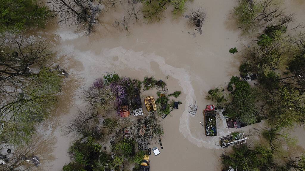 Teile der USA wurden von schweren Unwettern getroffen. Foto: Jon Cherry/AP/dpa