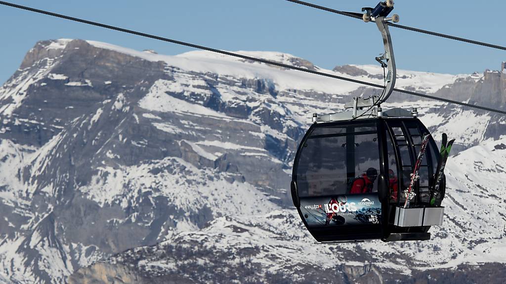 Die Gondelbahn in Veysonnaz VS ist seit Sonntagmorgen wieder in Betrieb. (Archivbild)