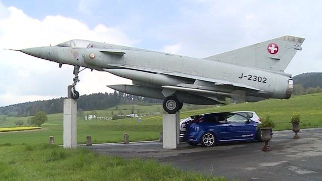 Zetzwiler Kampfjet-Vandalen stellen sich