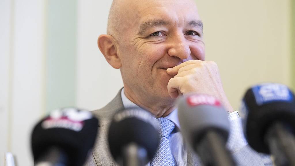 Der Zürcher Ständerat Daniel Jositsch (SP) will erneut für den Bundesrat kandidieren, wie er am Dienstag im Volkshaus an einer Medienkonferenz bekannt gab.