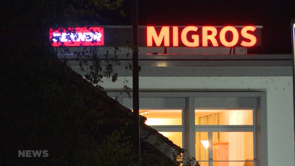 Kirchberg: Unbekannte Person überfällt Migros