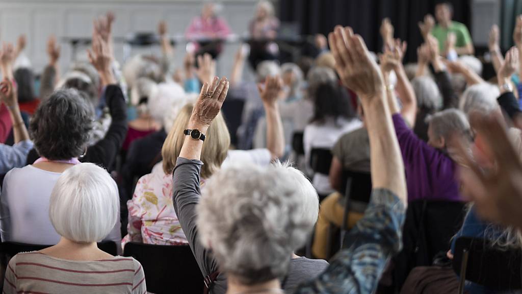Schweizer Aktionäre sehen die Vergütung der Manager besonders kritisch. (Symbolbild)