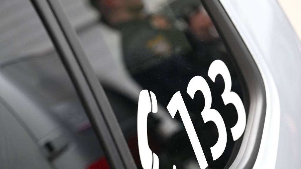 Die Polizei stellte am Vormittag Spuren sicher. (Symbolbild)