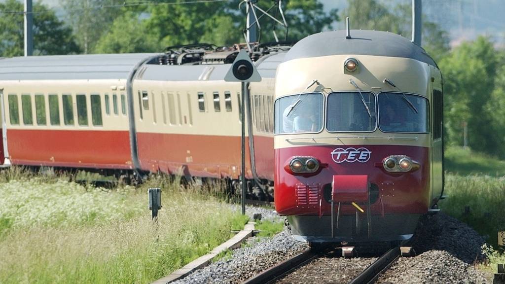 Der Trans-Europ-Express (TEE) ermöglichte es ab den 50er bis in die 80er Jahre, grenzüberschreitend rasch und bequem zu reisen. Mit neuen Zügen soll nun das Konzept auferstehen. (Archivbild)
