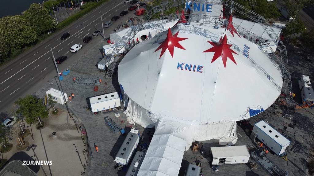 Betrieb auf dem Sechseläutenplatz: Zirkus Knie baut sein Zelt auf