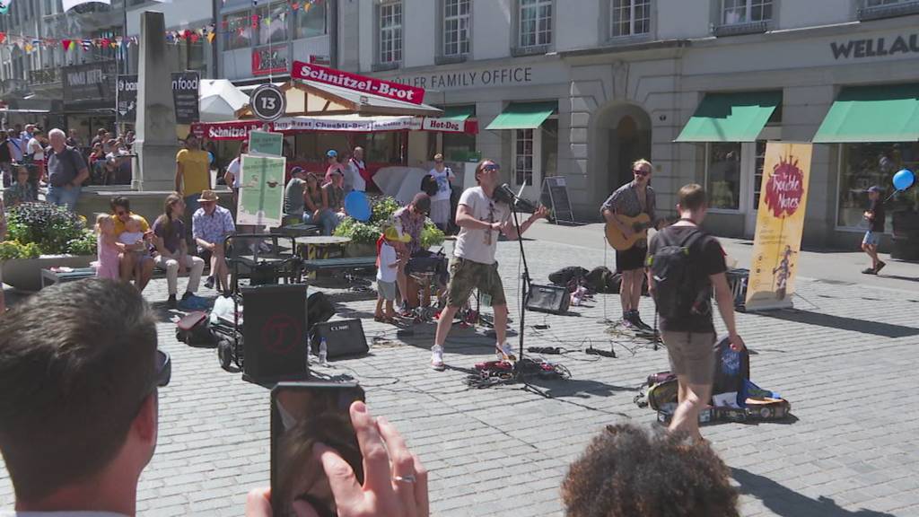 Strassenkünstler verzaubern St.Gallen am Festival «Aufgetischt»