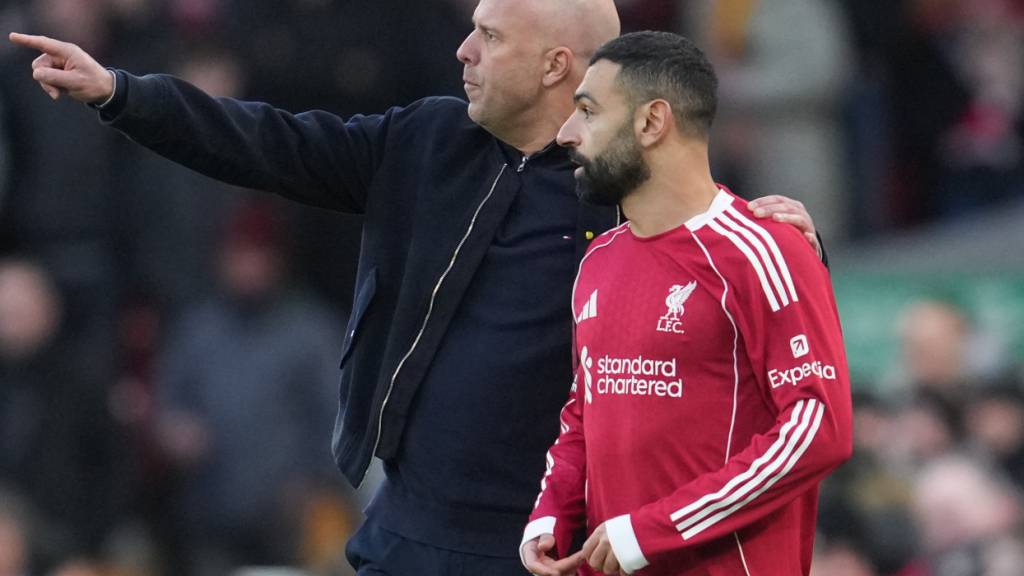 Liverpool spielt auch um den Job von Coach Arne Slot