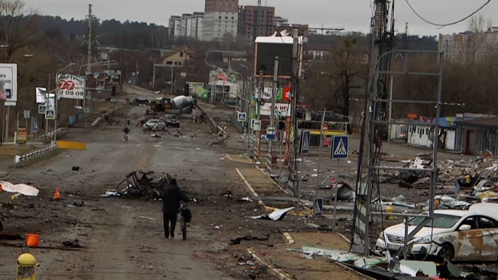 Tote Zivilisten auf den Strassen von Kiews Vorort Butscha