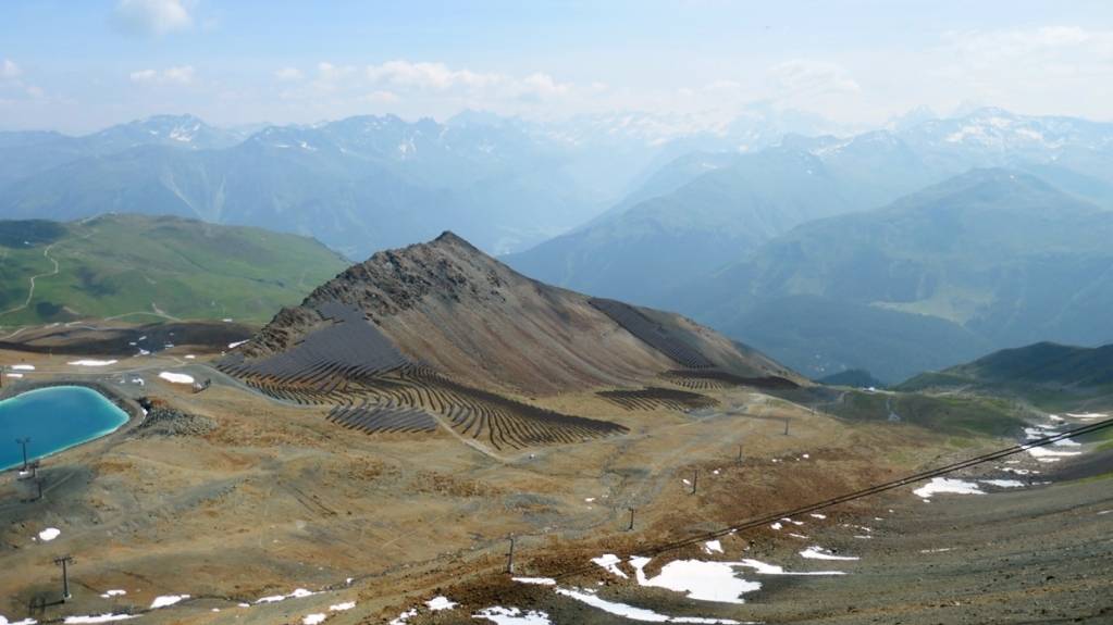 Im bereits mit Infrastruktur erschlossenen Davoser Wintersportgebiet Parsenn soll eine neue Solar-Grossanlage entstehen.