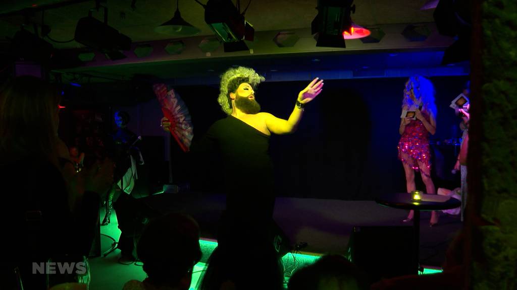 Dragshow findet in Bern statt