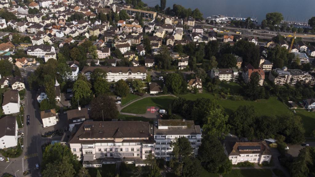 Aus Sicht der St. Galler Regierung müssen die Hauptverkehrsachsen der Region Rorschach entlastet werden. Gemeinsam mit dem Bundesamt für Strassen liess sie darum den Autobahnanschluss Witen und die «Kantonsstrasse zum See» erarbeiten. (Archivbild)