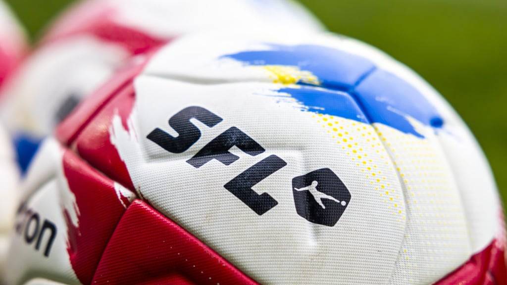 Mitglieder der Swiss Football League sind die 12 Klubs der Super League (seit 2023/24) und die 10 Klubs der Challenge League