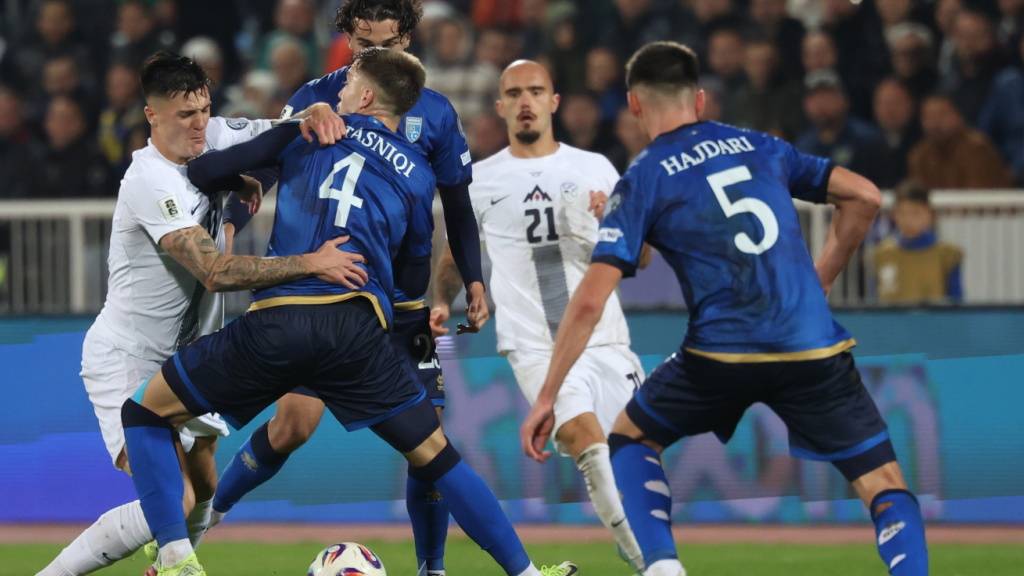 In Pristina überwiegt im Verfolgerduell der Kampf