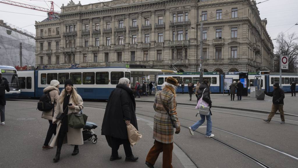 Die Schweizer Banken sollten laut dem EY-Bankenbarometer für das vergangene Jahr grundsätzlich solide Ergebnisse ausweisen. (Archivbild)