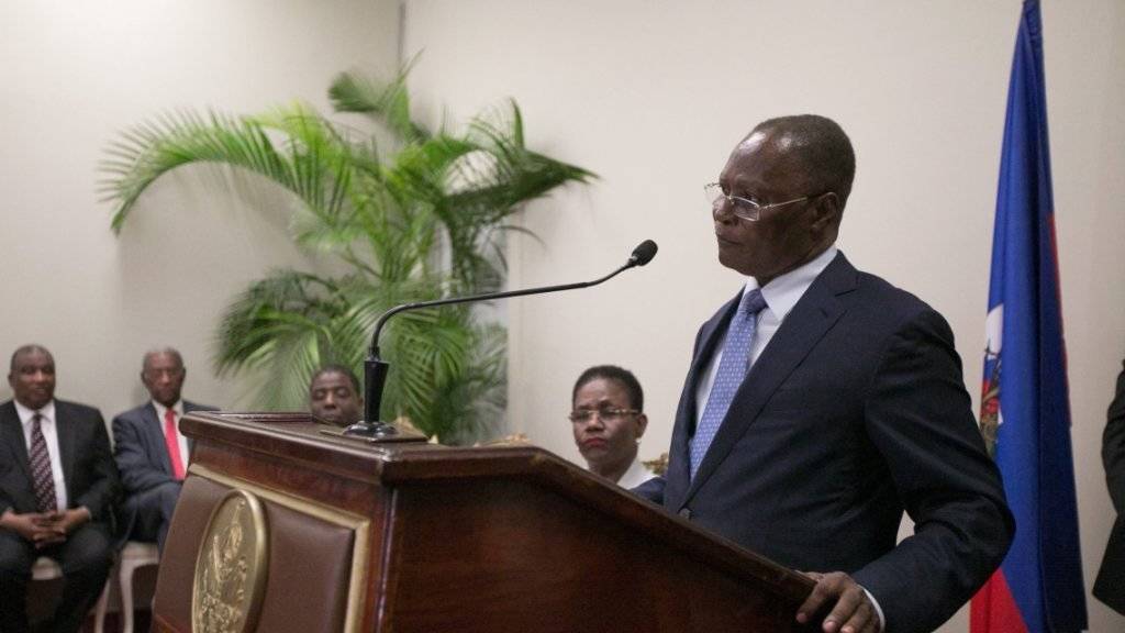 Haitis Interimspräsident Jocelerme Privert kündigte Neuwahlen für den 9. Oktober an. Die Präsidentenwahl vom vergangenen Herbst soll annulliert werden. (Archivbild)