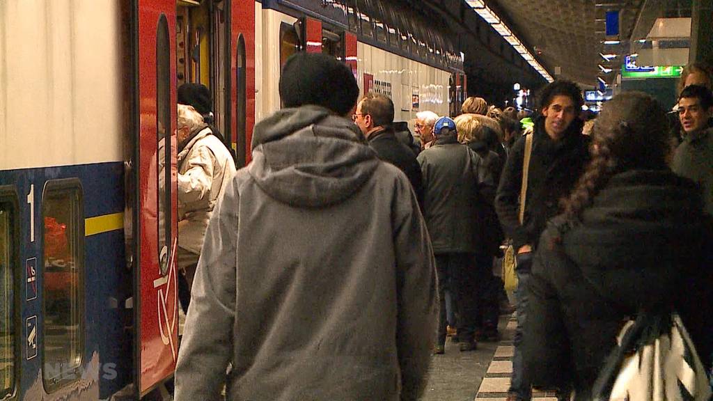 15 Prozent Positivitätsrate: Bundesrat soll mehr Kontrolle übernehmen