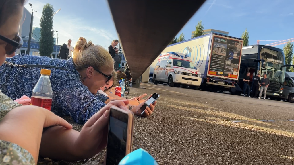 Backstreet-Boys-Fans sind schon vor dem Konzert aus dem Häuschen