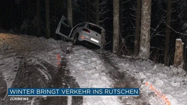 Schnee-Comeback führt zu Unfällen