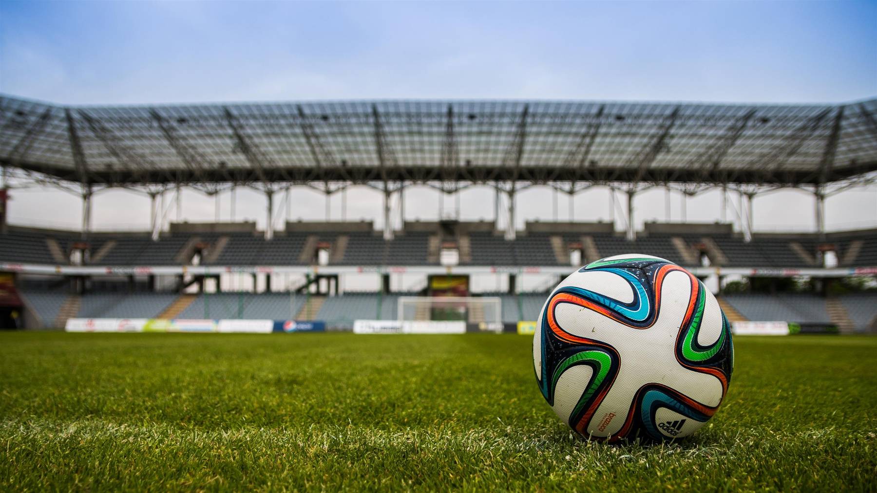 Fussball_Stadion_Ball_pexels